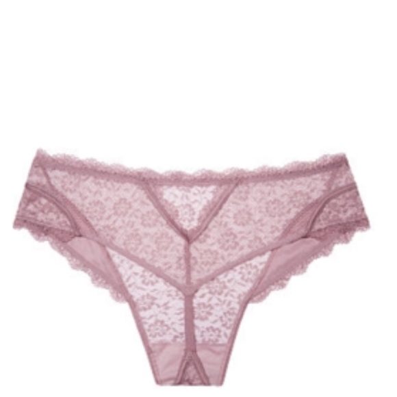 VS lingerie set - Picture 7 of 7